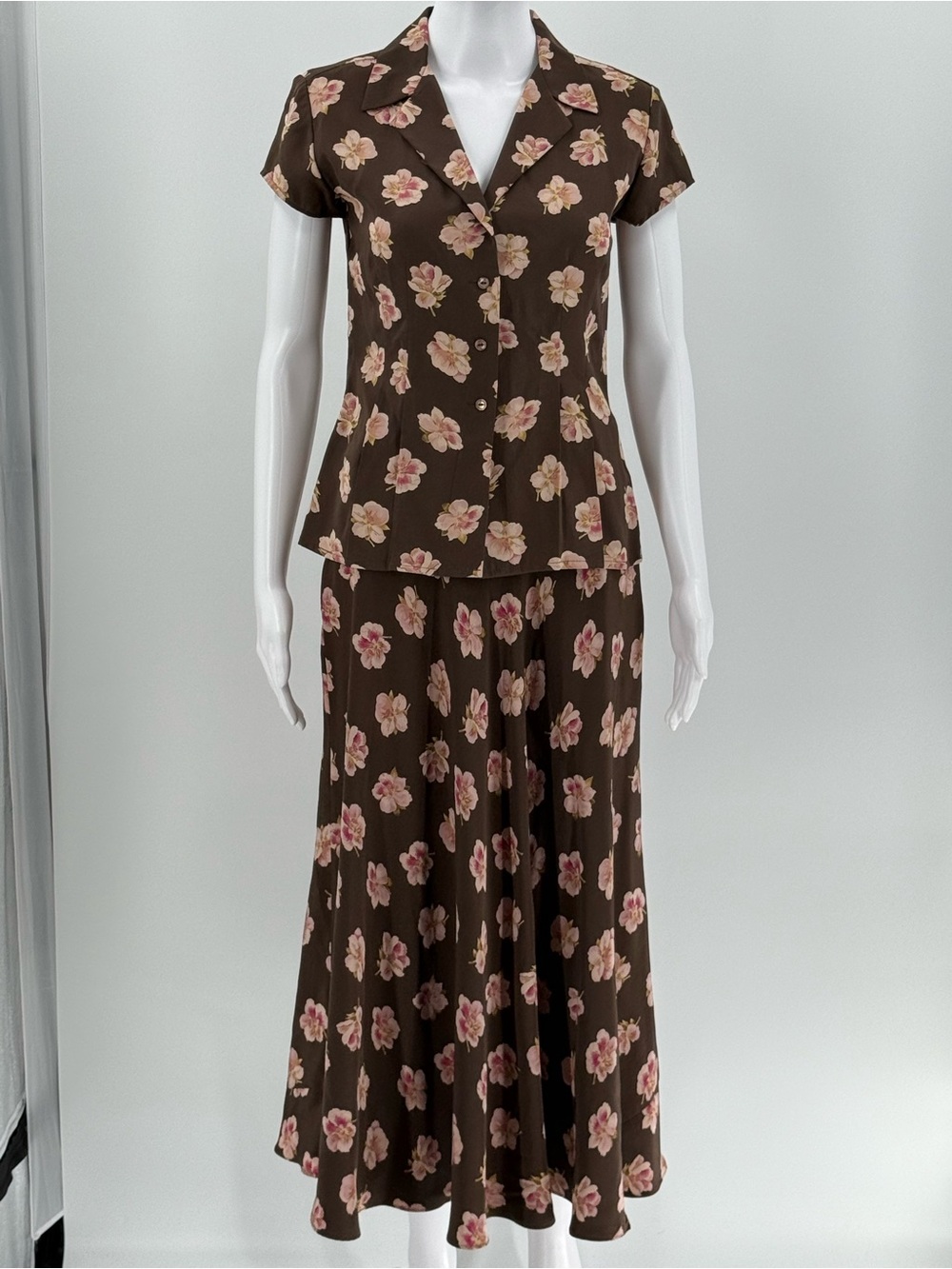 Vintage Jones New York Silk 2 Piece Skirt & Blouse Set Y2K 90s 100% Silk 4/6